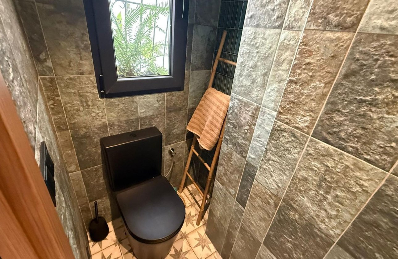 Revente - Appartement -
Torrevieja - Estacion De Autobuses