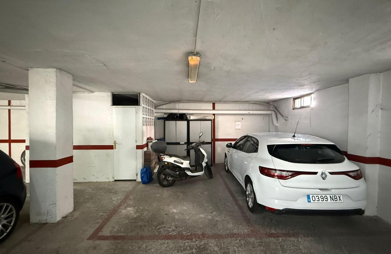 Revente - Appartement -
Torrevieja - Estacion De Autobuses