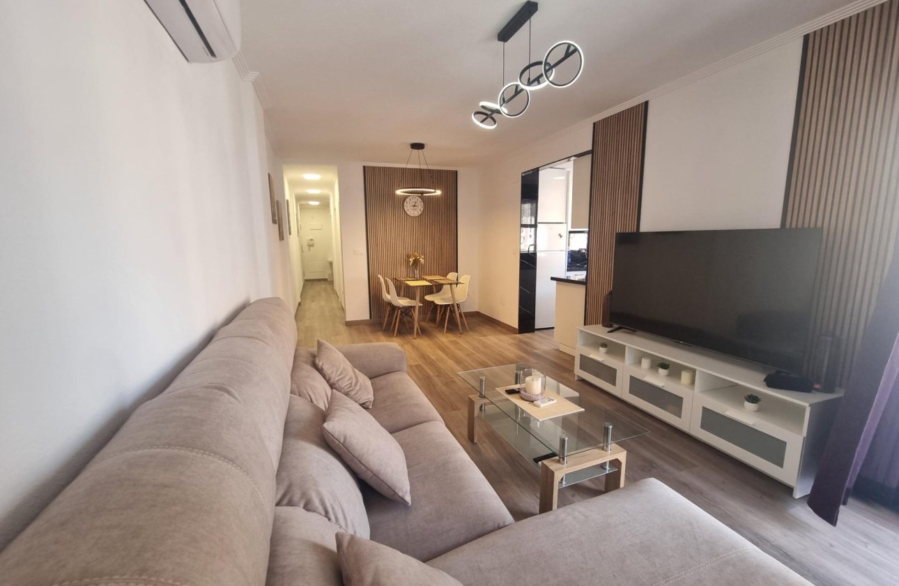 Revente - Appartement -
Torrevieja - Estacion De Autobuses