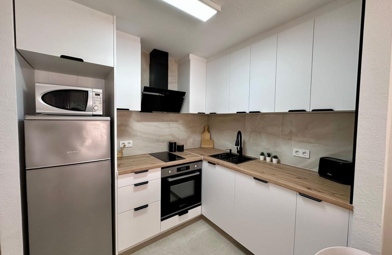 Revente - Appartement -
Torrevieja - Estacion De Autobuses