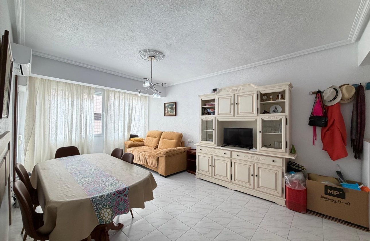 Revente - Appartement -
Torrevieja - Estacion De Autobuses