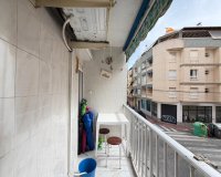 Revente - Appartement -
Torrevieja - Estacion De Autobuses