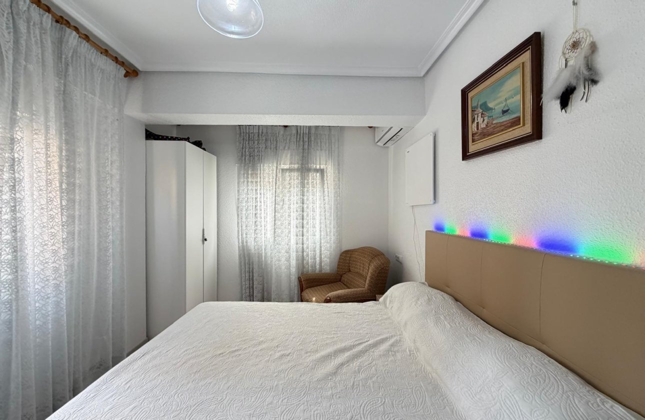 Revente - Appartement -
Torrevieja - Estacion De Autobuses