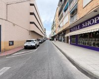 Revente - Appartement -
Torrevieja - Estacion De Autobuses