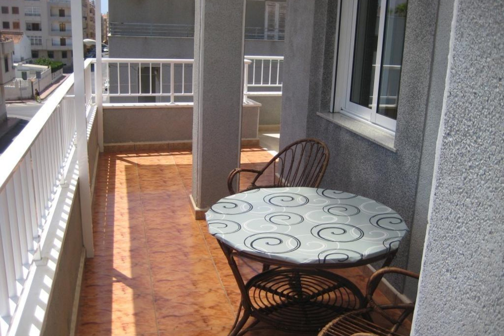 Revente - Appartement -
Torrevieja - Estacion De Autobuses