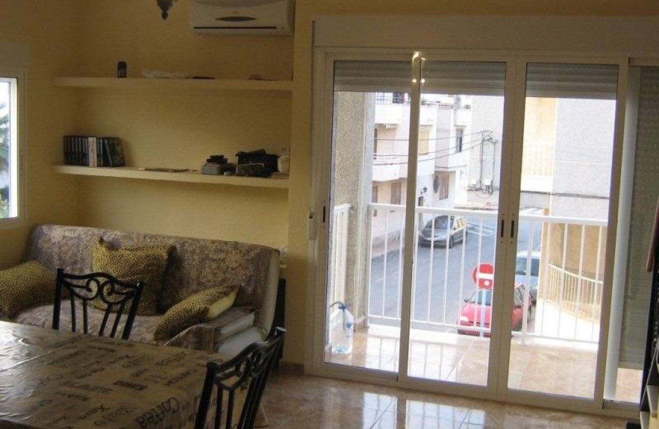 Revente - Appartement -
Torrevieja - Estacion De Autobuses