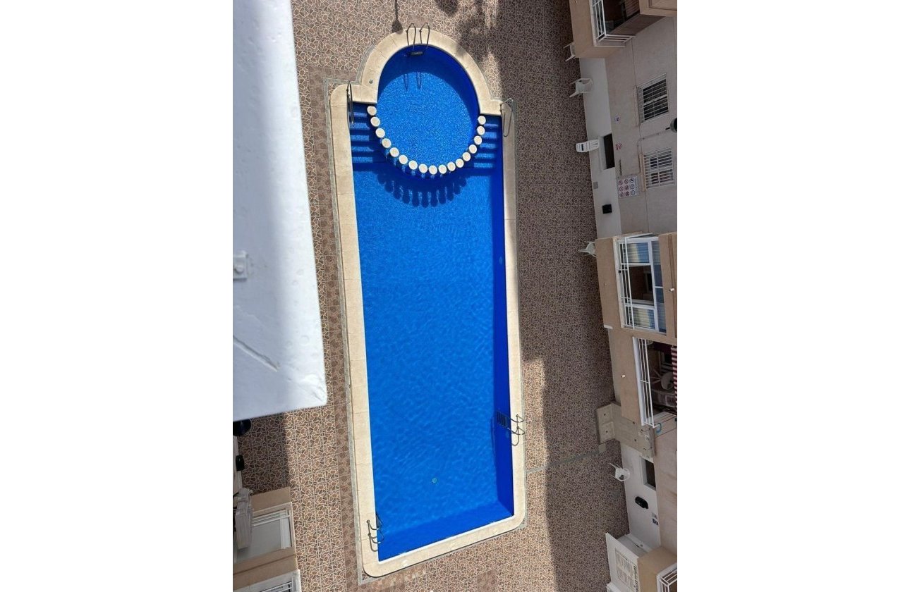 Revente - Appartement -
Torrevieja - Estacion De Autobuses
