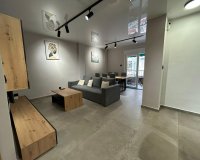 Revente - Appartement -
Torrevieja - Estacion De Autobuses