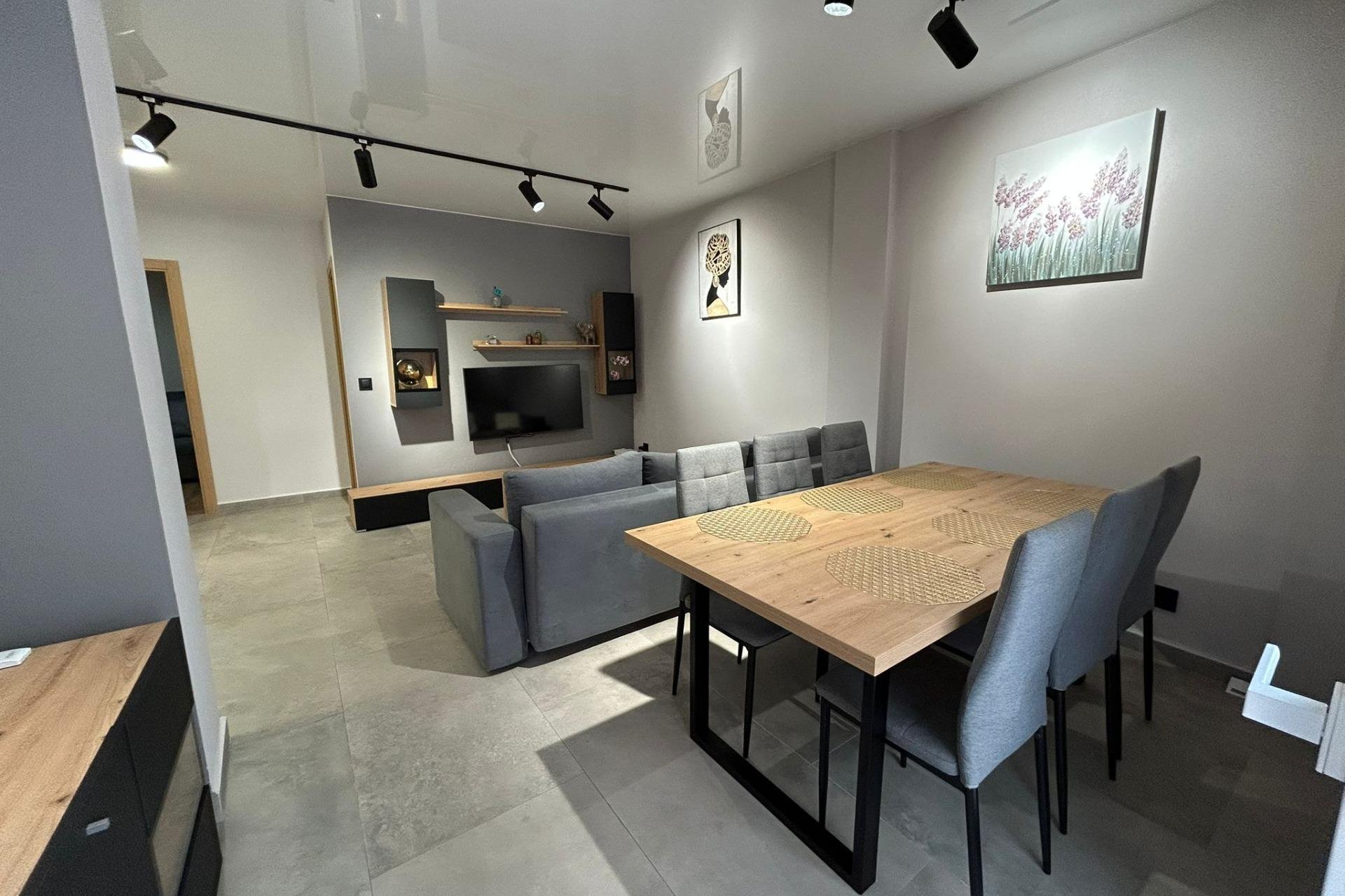 Revente - Appartement -
Torrevieja - Estacion De Autobuses