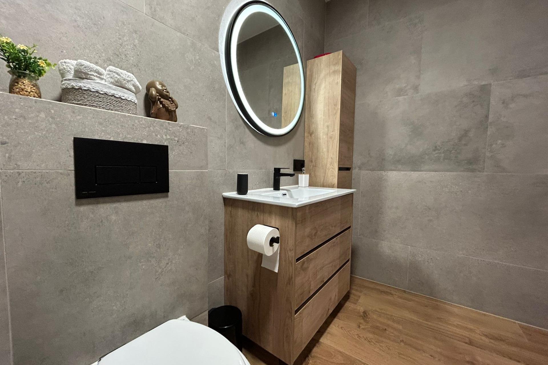Revente - Appartement -
Torrevieja - Estacion De Autobuses