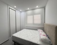 Revente - Appartement -
Torrevieja - Estacion De Autobuses