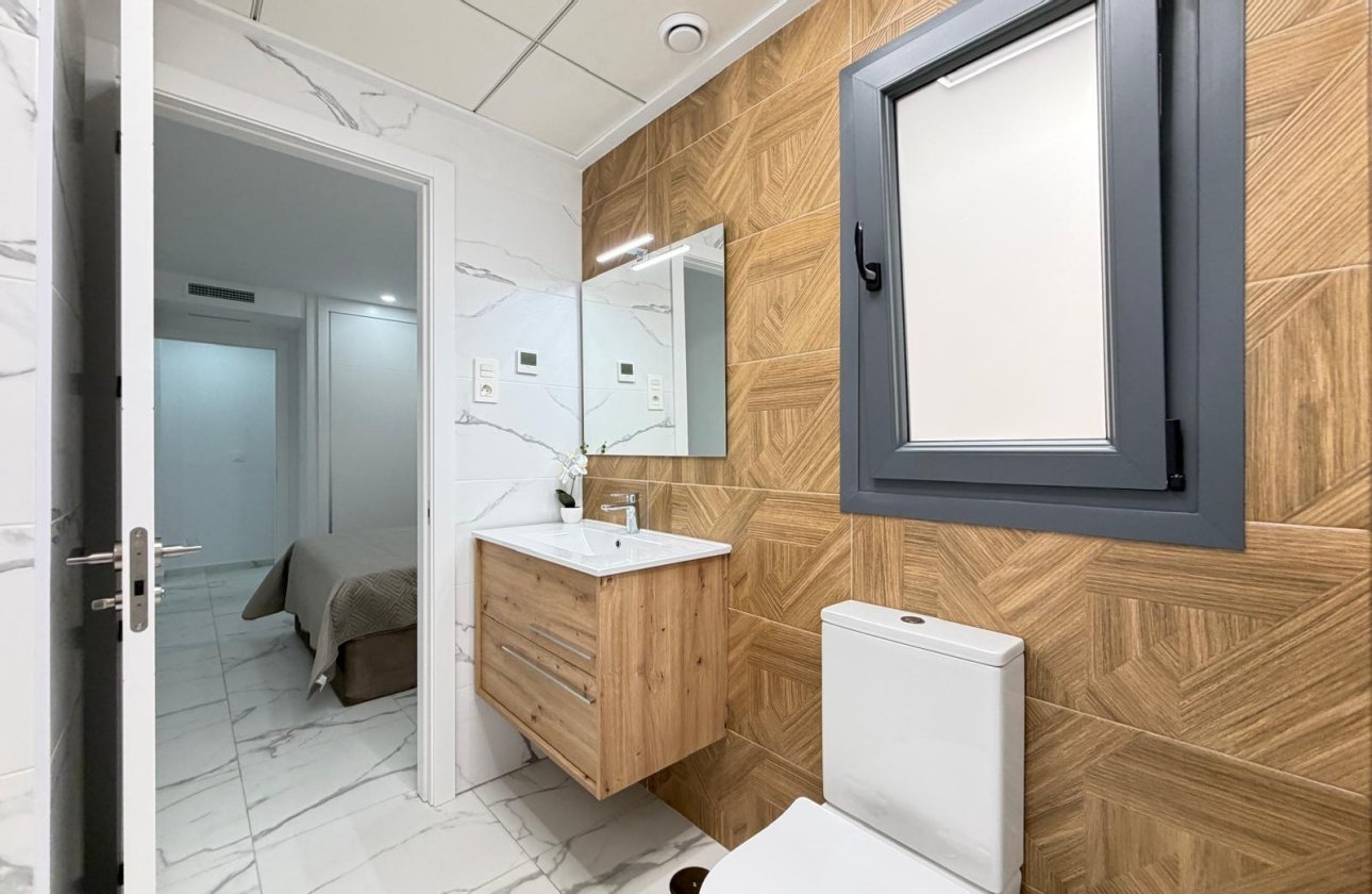Revente - Appartement -
Torrevieja - Estacion De Autobuses
