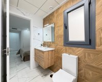 Revente - Appartement -
Torrevieja - Estacion De Autobuses