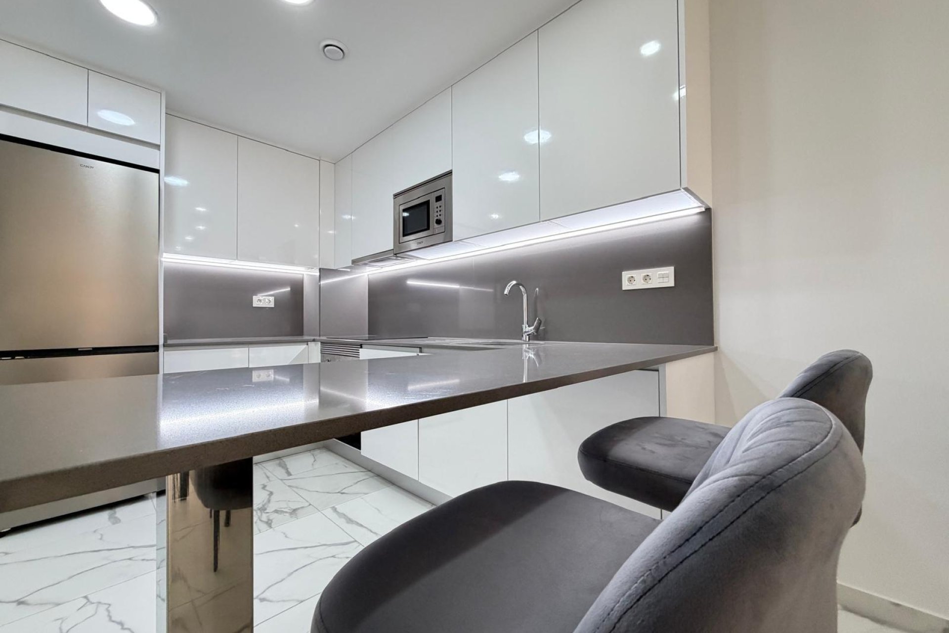 Revente - Appartement -
Torrevieja - Estacion De Autobuses