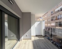 Revente - Appartement -
Torrevieja - Estacion De Autobuses