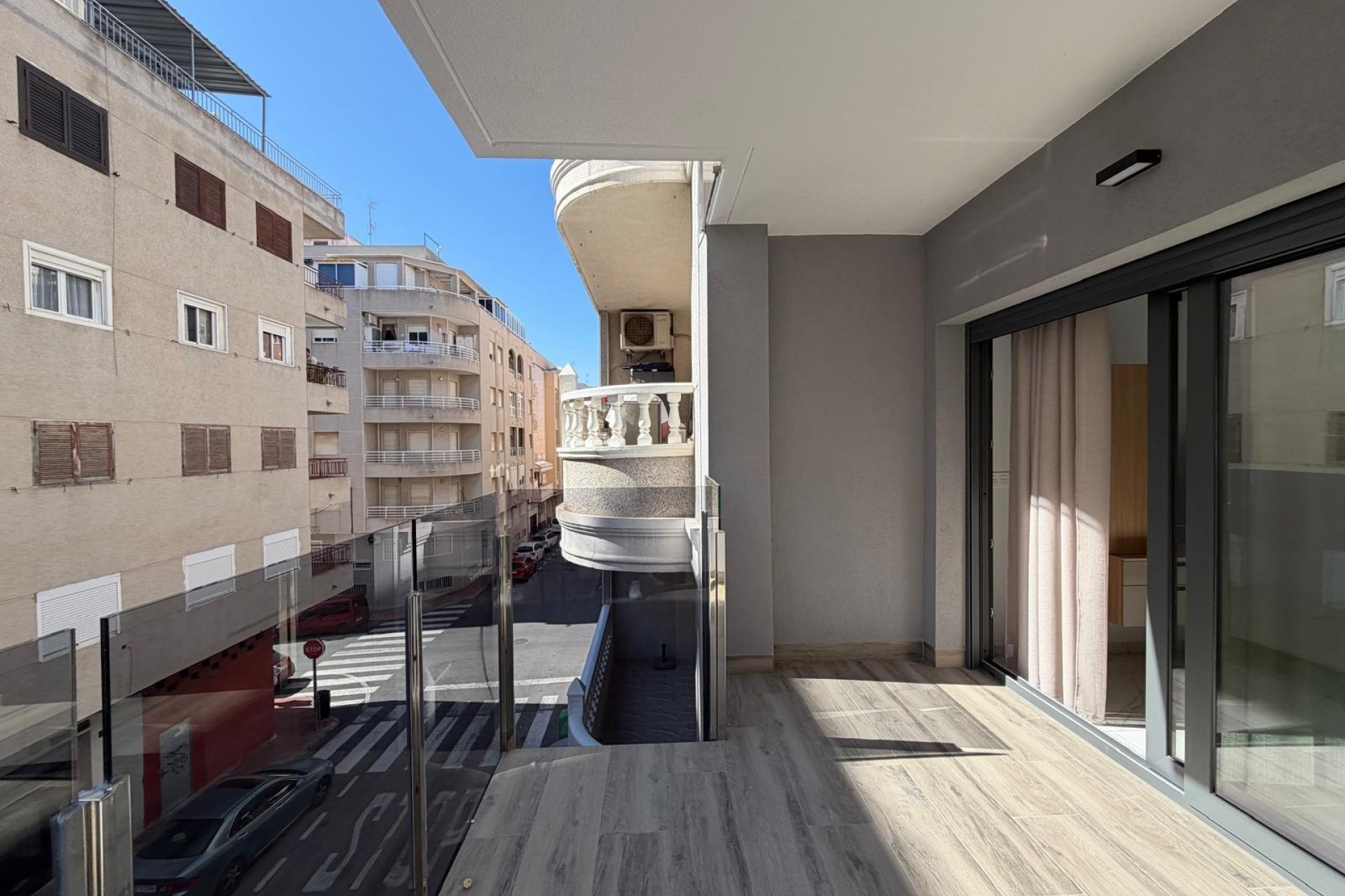 Revente - Appartement -
Torrevieja - Estacion De Autobuses