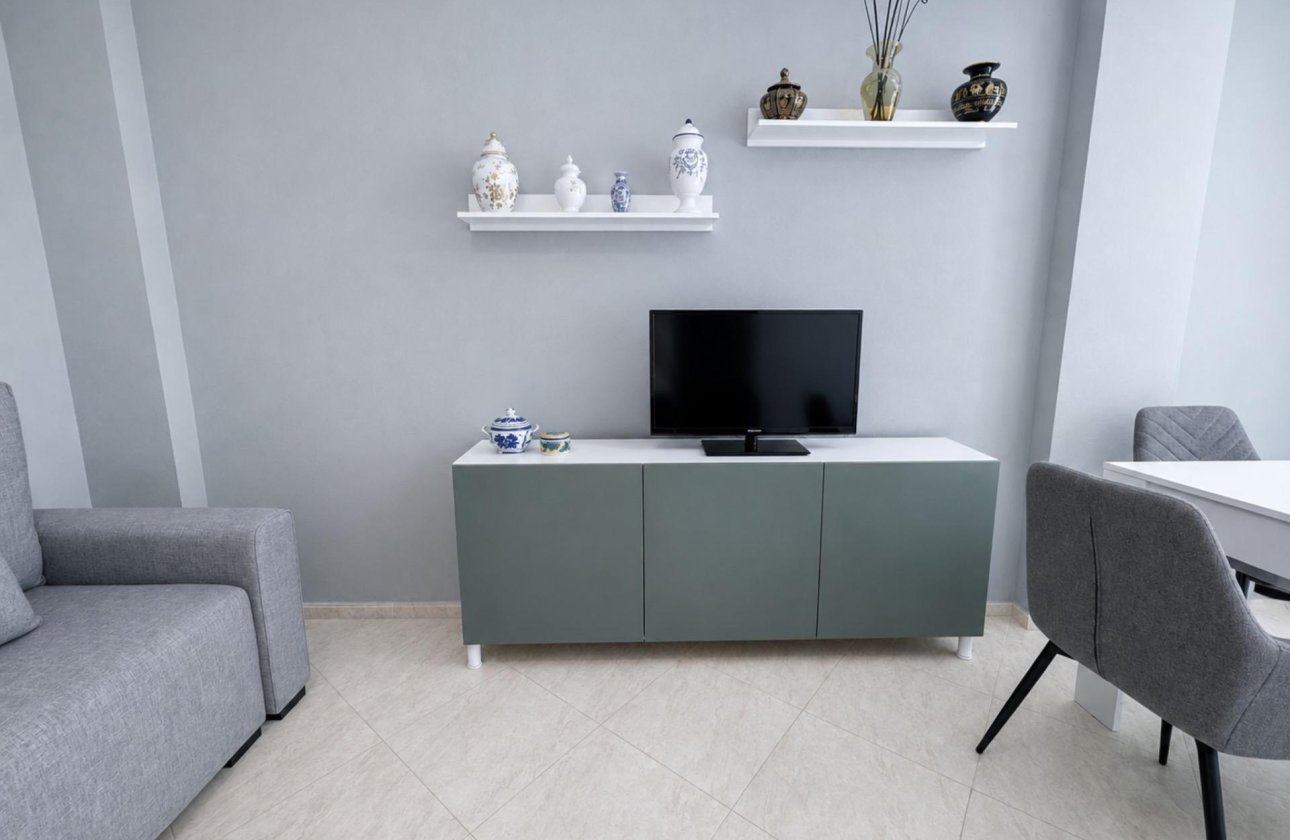 Revente - Appartement -
Torrevieja - Estacion De Autobuses