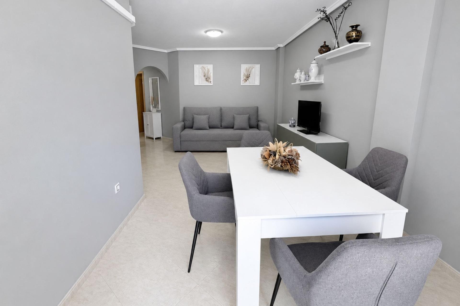 Revente - Appartement -
Torrevieja - Estacion De Autobuses