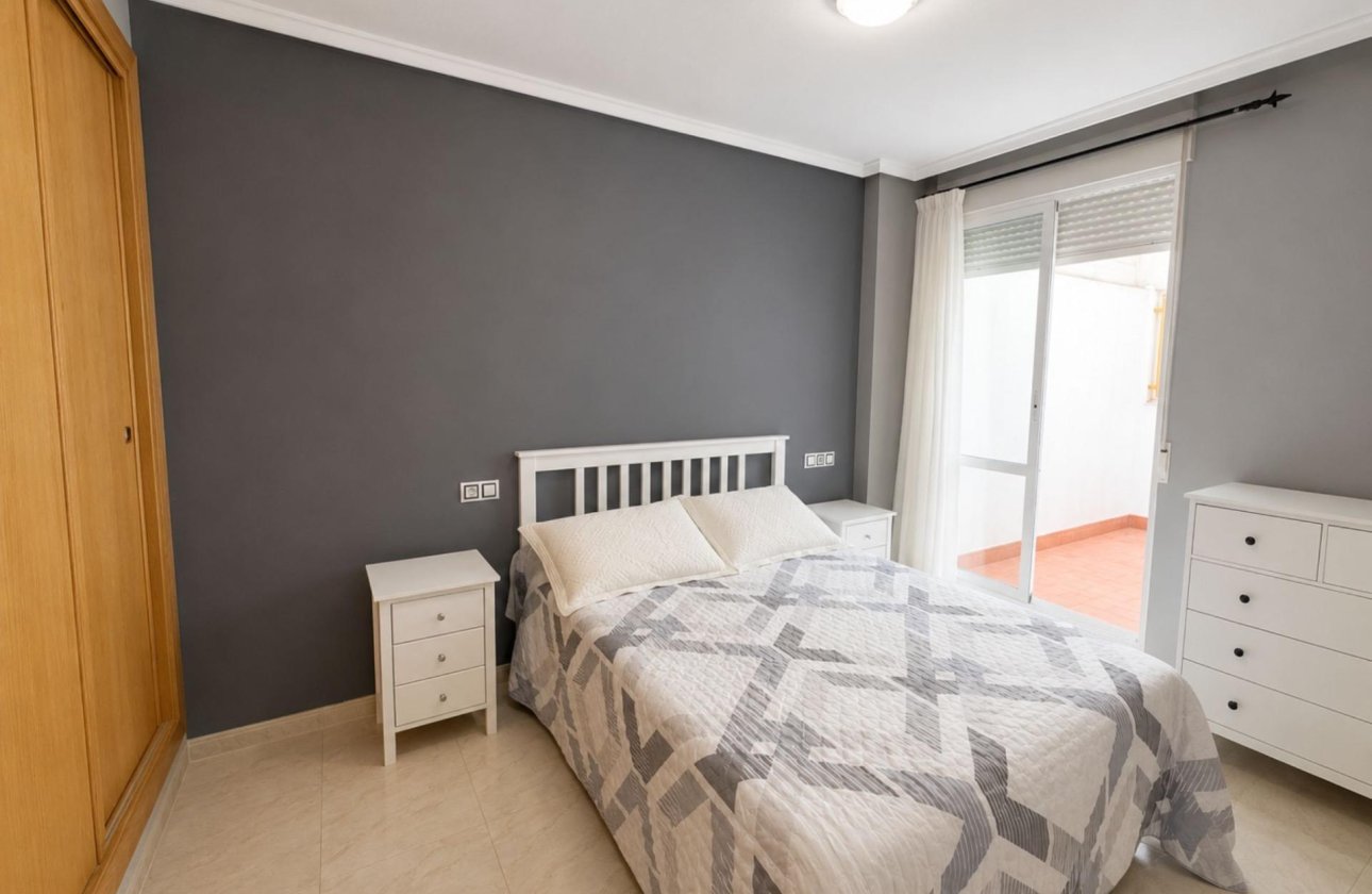 Revente - Appartement -
Torrevieja - Estacion De Autobuses