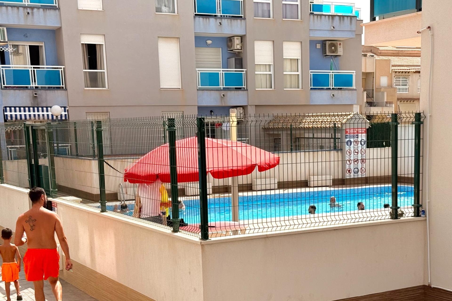 Revente - Appartement -
Torrevieja - Estacion De Autobuses