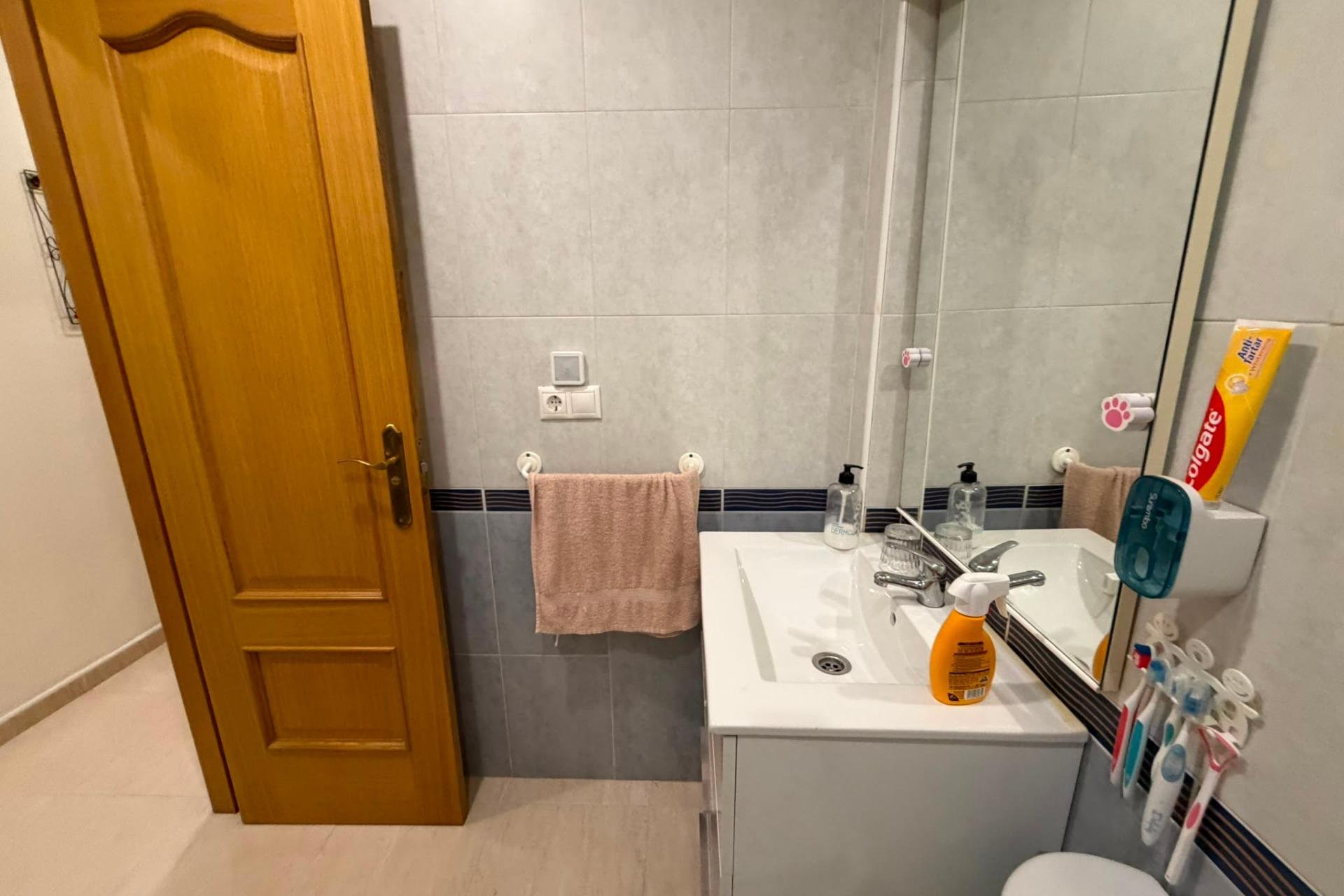 Revente - Appartement -
Torrevieja - Estacion De Autobuses