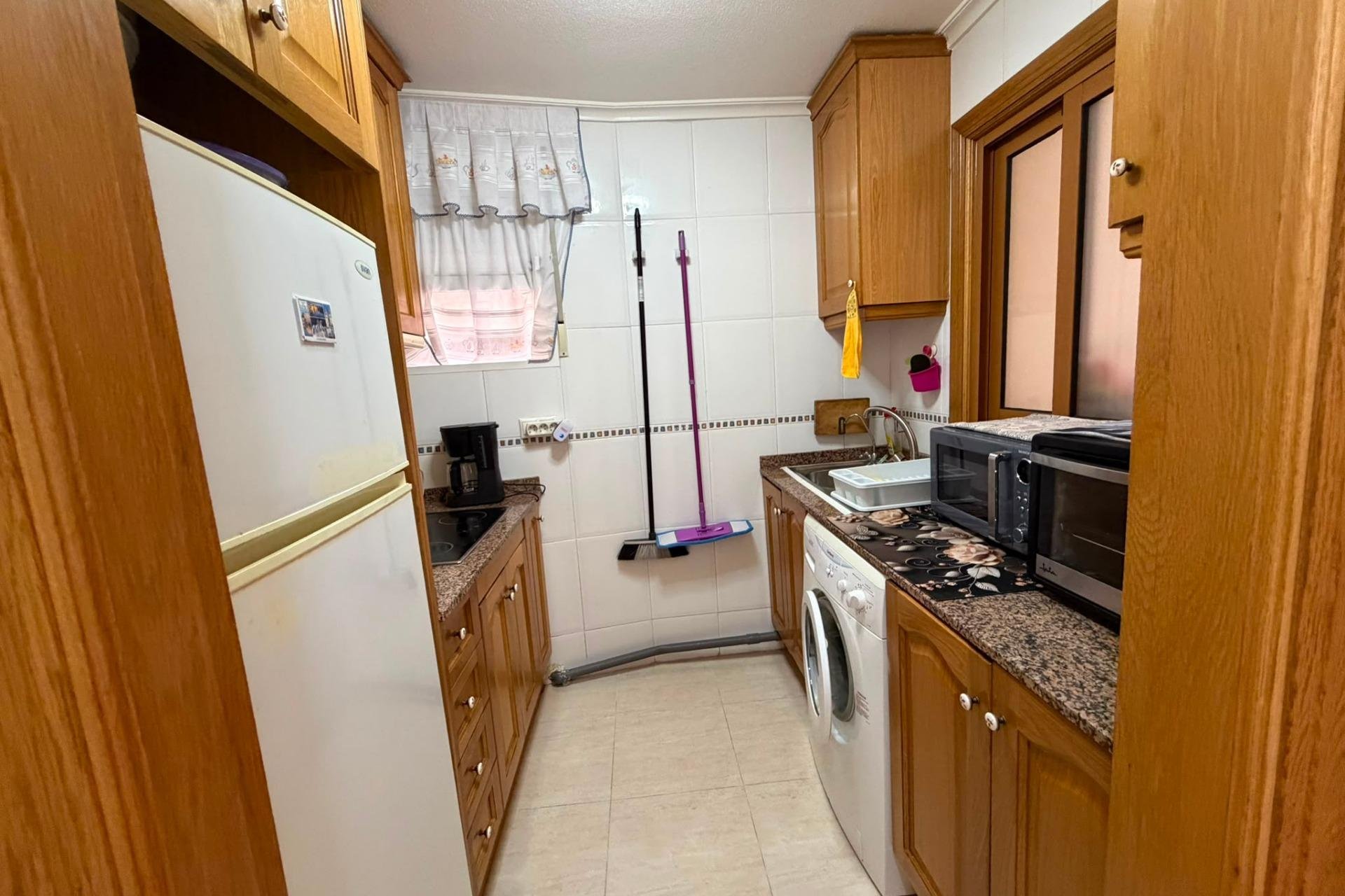 Revente - Appartement -
Torrevieja - Estacion De Autobuses
