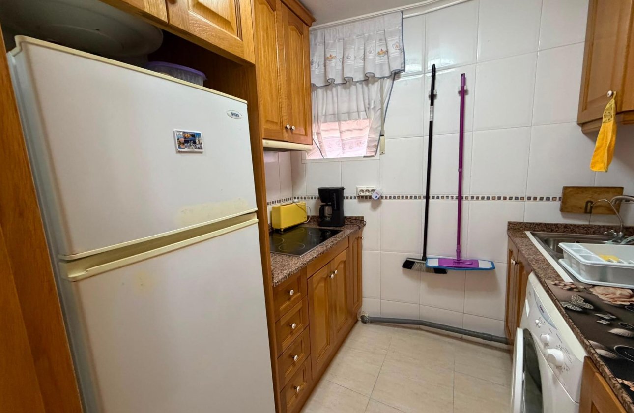 Revente - Appartement -
Torrevieja - Estacion De Autobuses