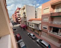 Revente - Appartement -
Torrevieja - Estacion De Autobuses