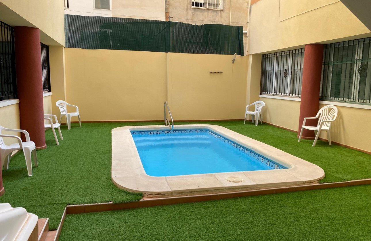 Revente - Appartement -
Torrevieja - Estacion De Autobuses