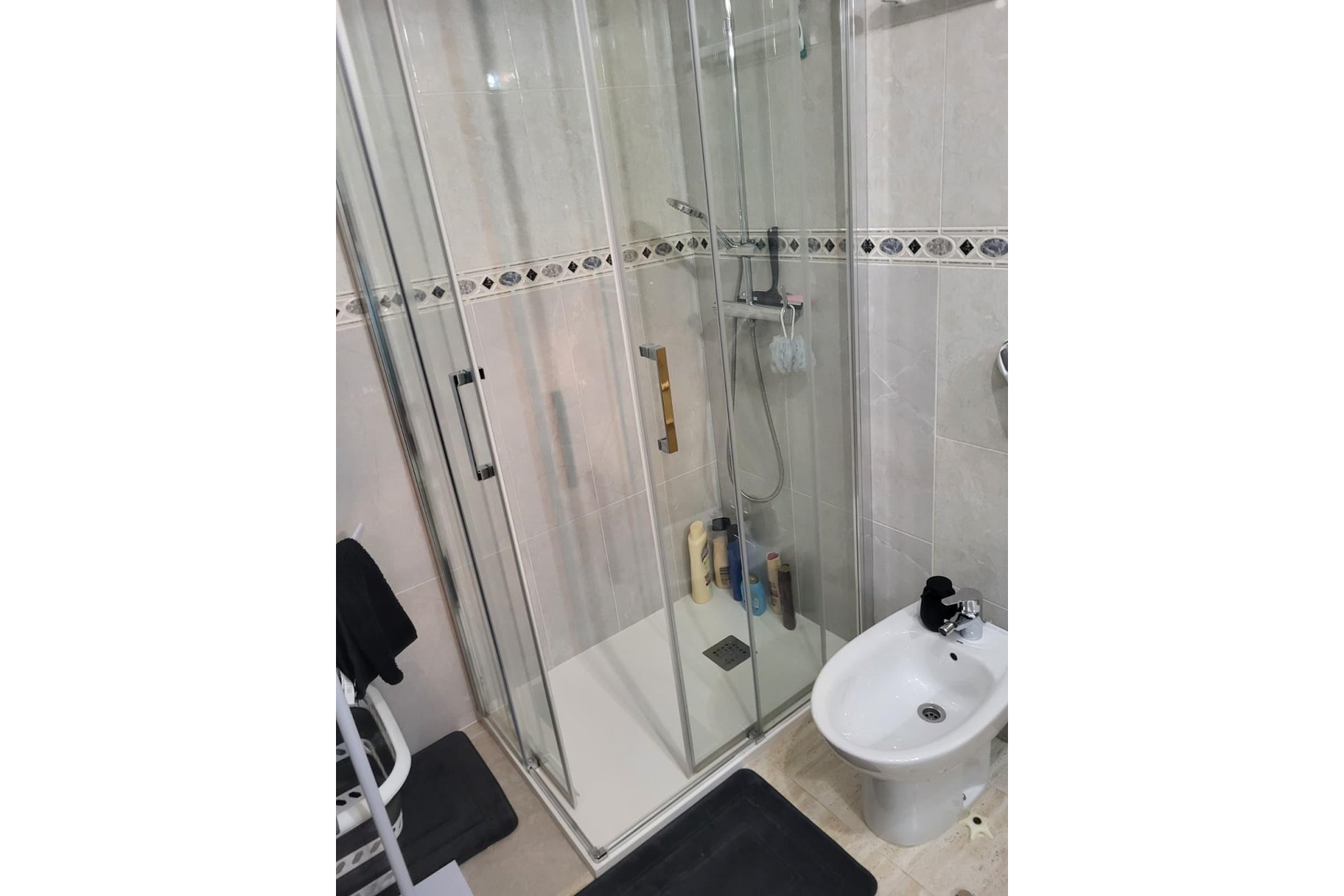 Revente - Appartement -
Torrevieja - Estacion De Autobuses