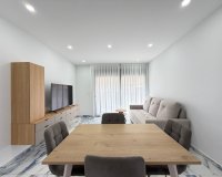 Revente - Appartement -
Torrevieja - Estacion De Autobuses