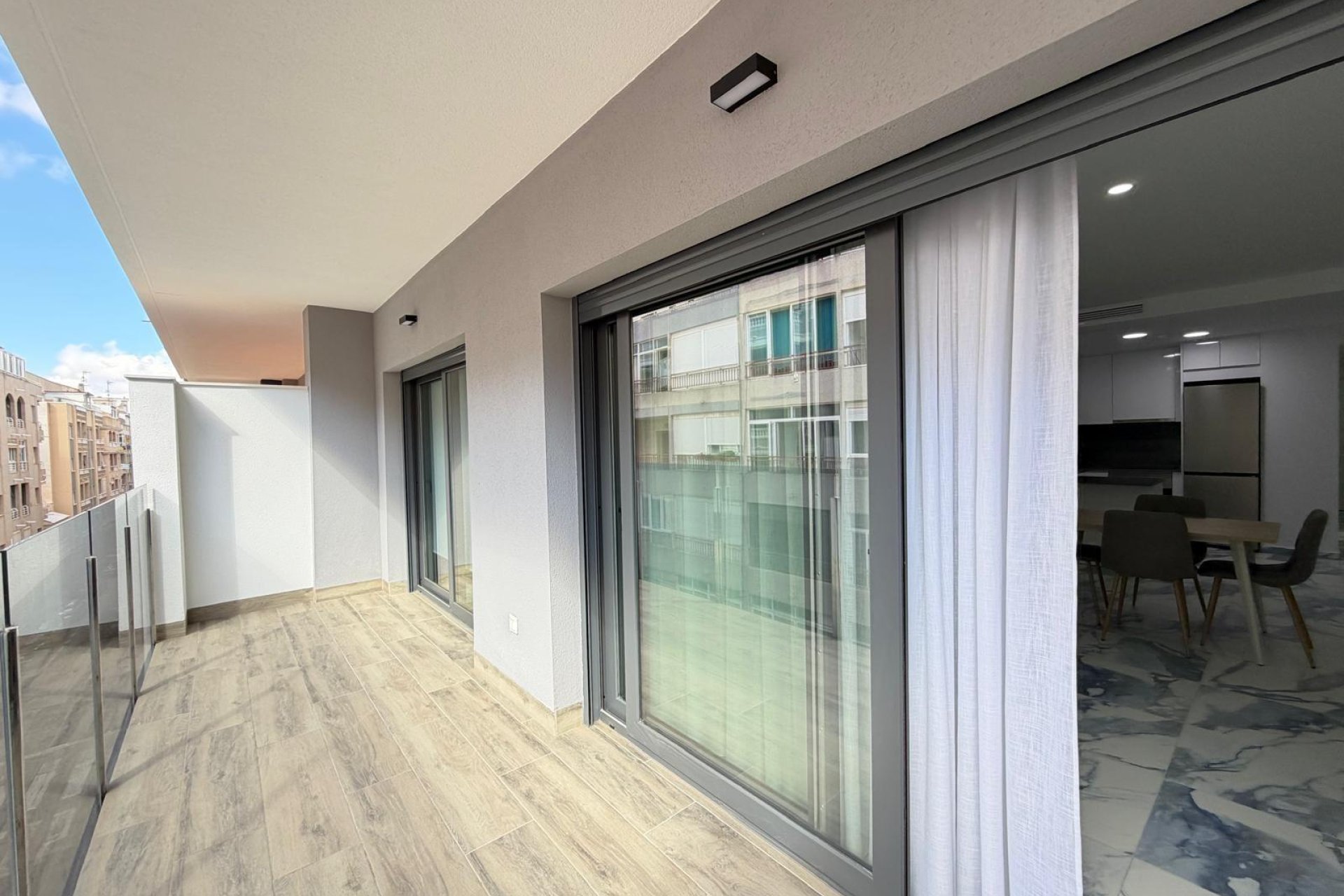 Revente - Appartement -
Torrevieja - Estacion De Autobuses