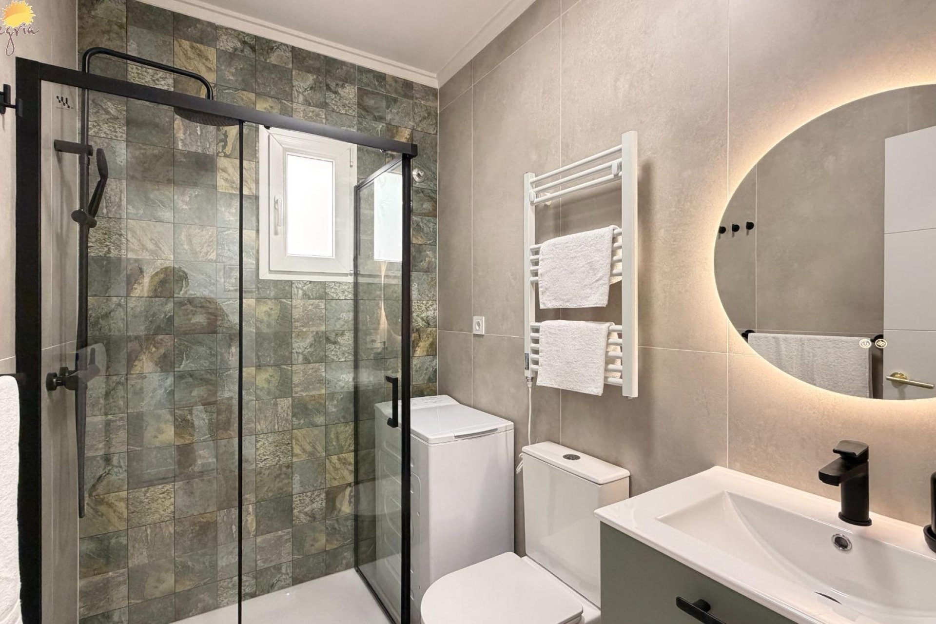 Revente - Appartement -
Torrevieja - Estacion De Autobuses