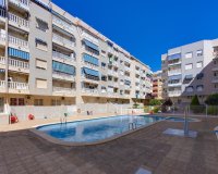 Revente - Appartement -
Torrevieja - Estacion De Autobuses