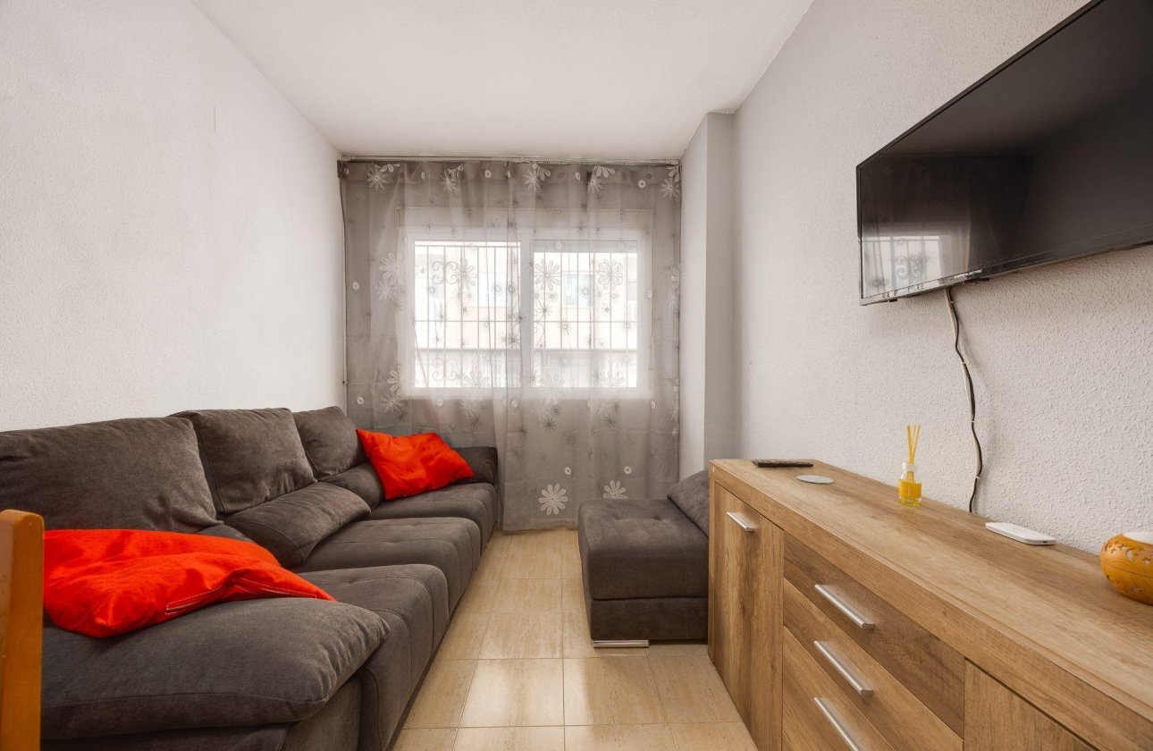 Revente - Appartement -
Torrevieja - Estacion De Autobuses