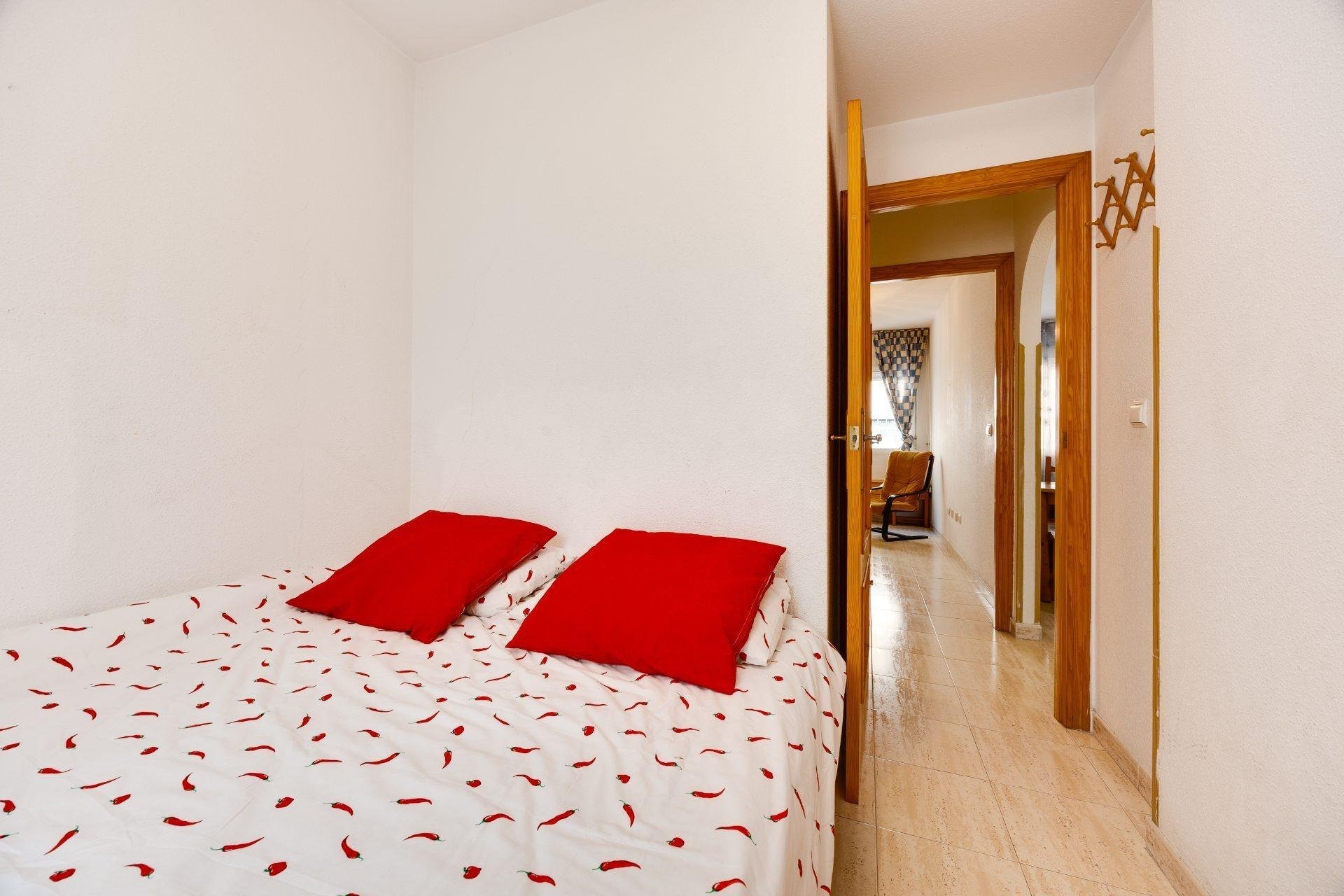 Revente - Appartement -
Torrevieja - Estacion De Autobuses