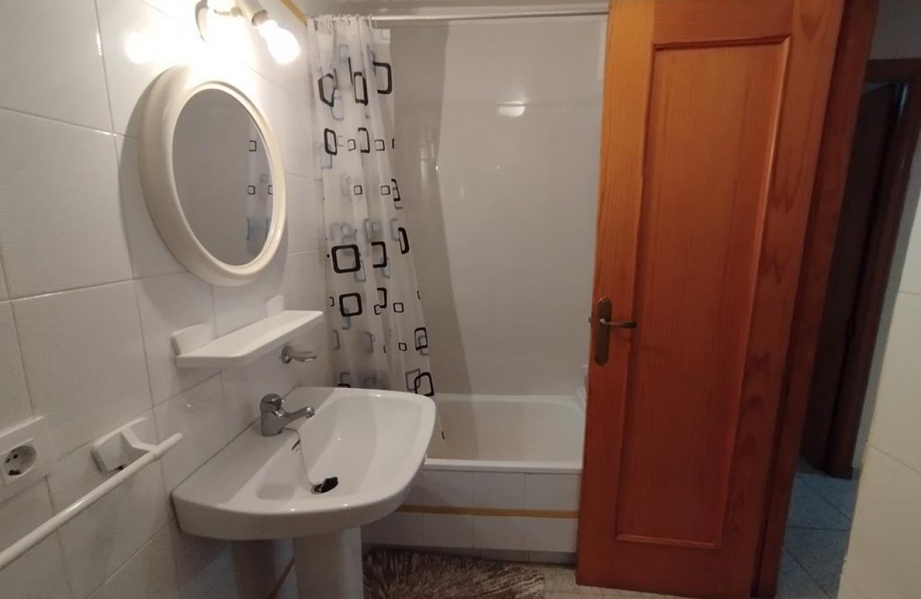Revente - Appartement -
Torrevieja - HABANERAS PLAZA SANTA MARIA