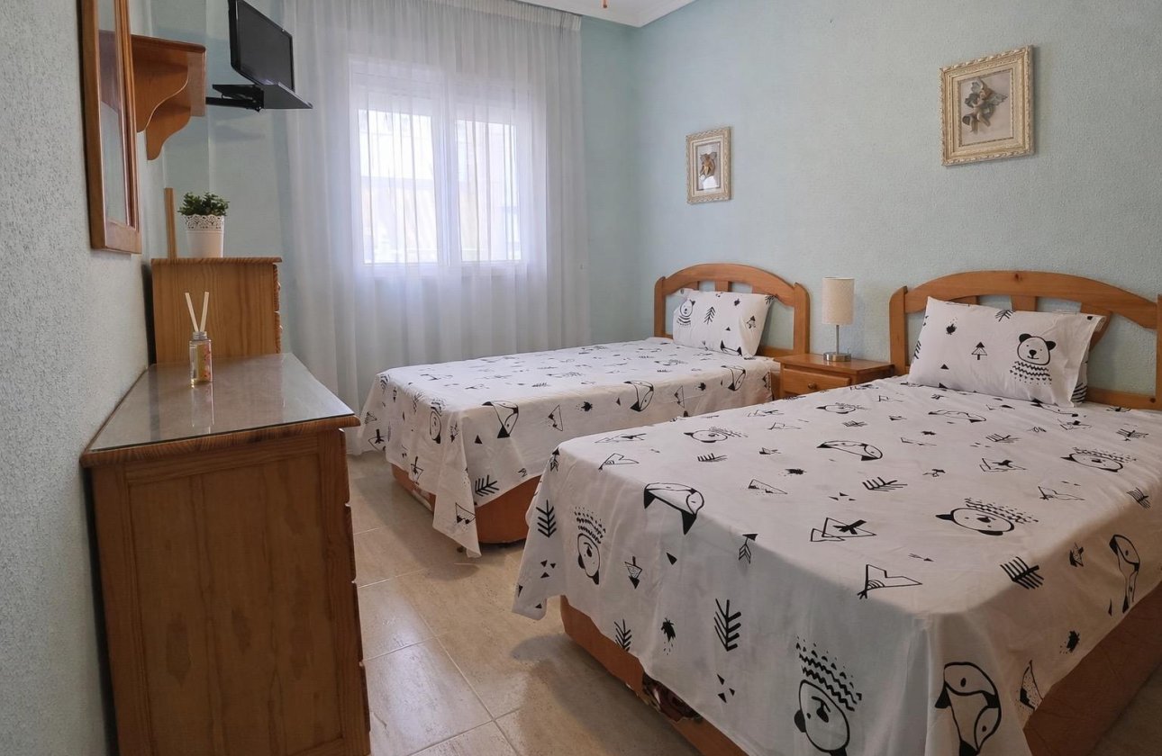 Revente - Appartement -
Torrevieja - Habaneras