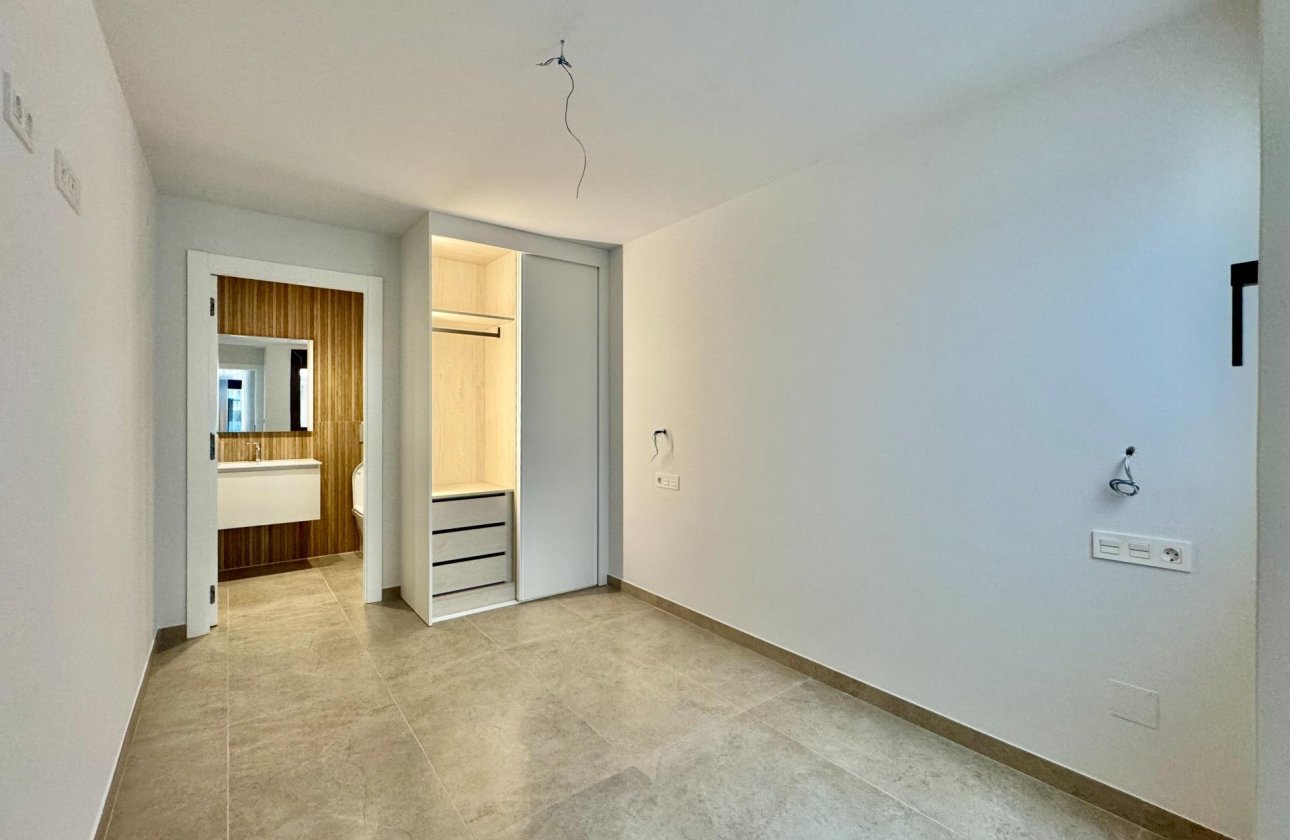 Revente - Appartement -
Torrevieja - Habaneras