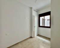 Revente - Appartement -
Torrevieja - Habaneras