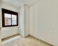 Revente - Appartement -
Torrevieja - Habaneras