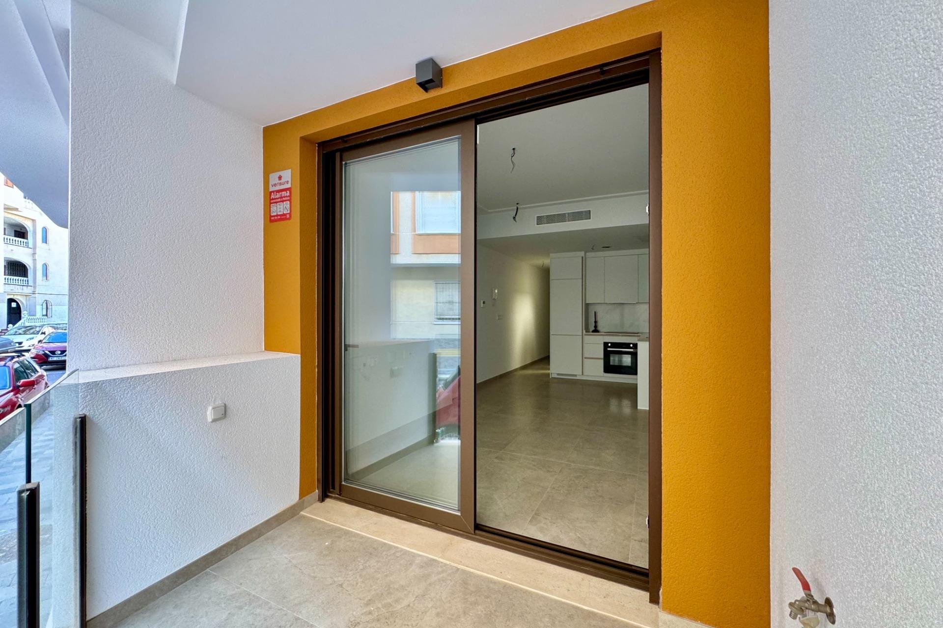 Revente - Appartement -
Torrevieja - Habaneras