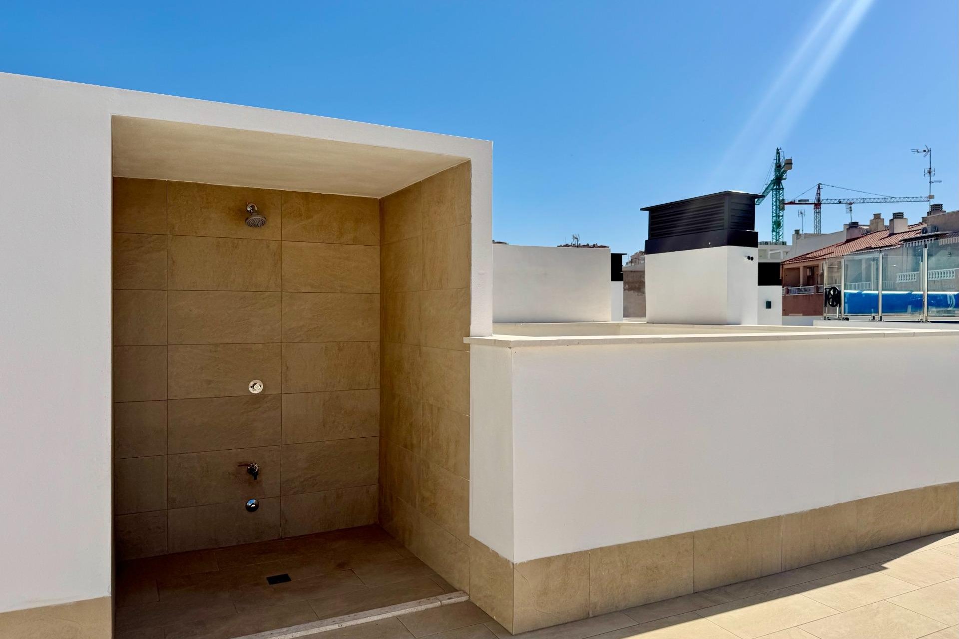 Revente - Appartement -
Torrevieja - Habaneras