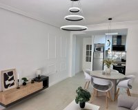 Revente - Appartement -
Torrevieja - Habaneras