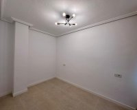 Revente - Appartement -
Torrevieja - Habaneras