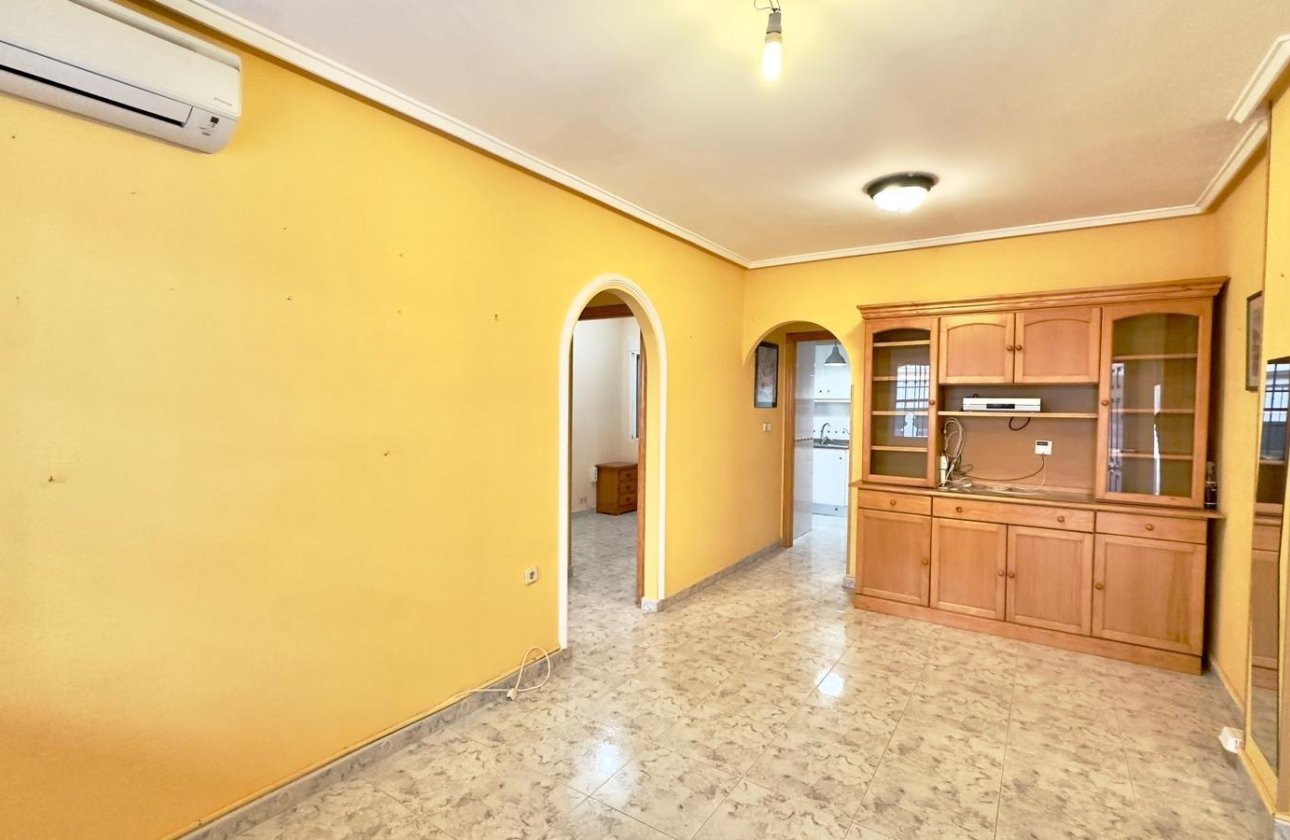 Revente - Appartement -
Torrevieja - La Mata Pueblo