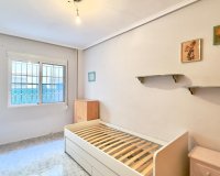Revente - Appartement -
Torrevieja - La Mata Pueblo