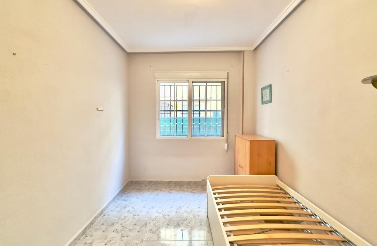 Revente - Appartement -
Torrevieja - La Mata Pueblo