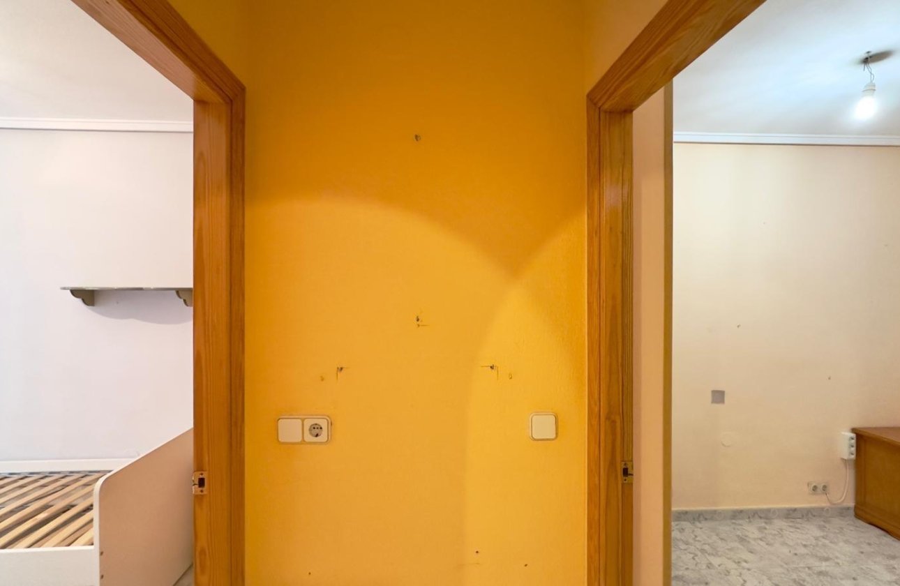 Revente - Appartement -
Torrevieja - La Mata Pueblo