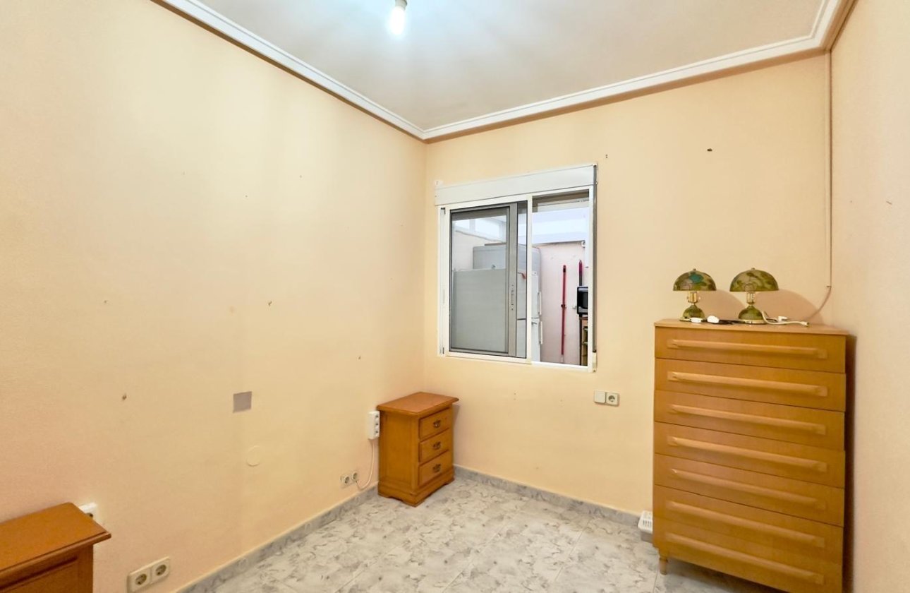 Revente - Appartement -
Torrevieja - La Mata Pueblo